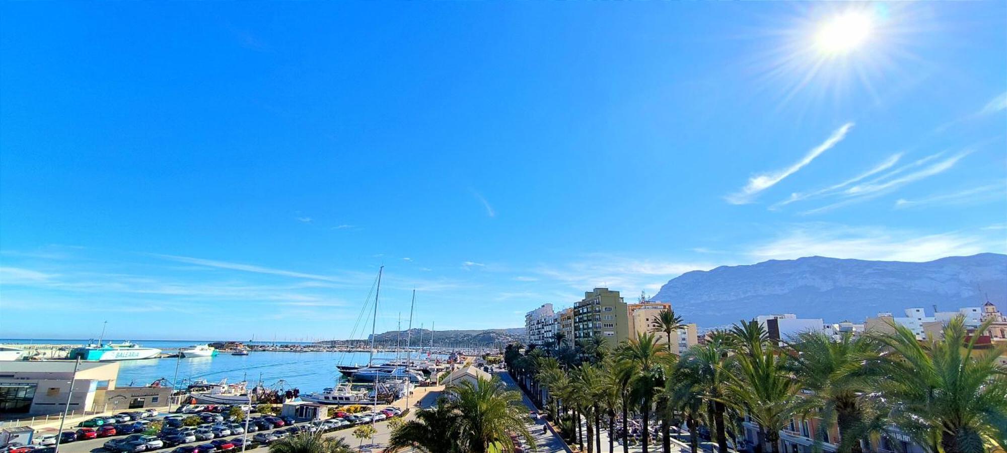 Апартаменти Atico Port Views By Denia Costa Екстер'єр фото
