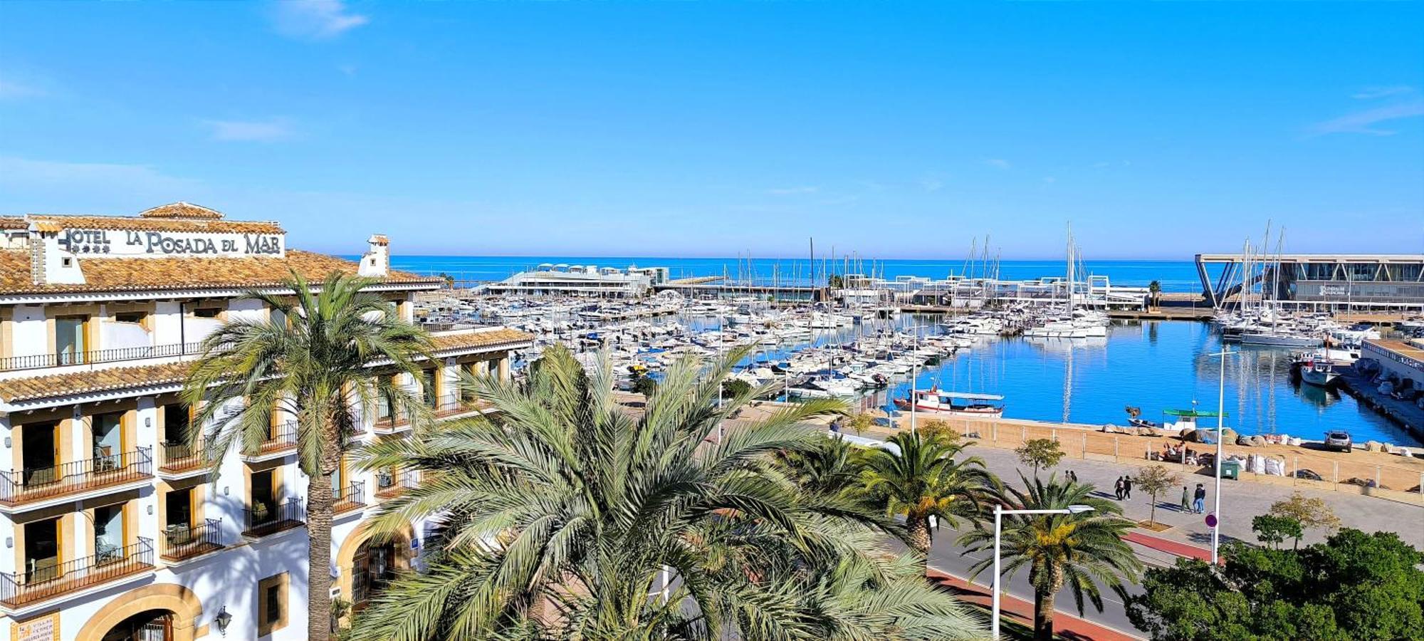 Апартаменти Atico Port Views By Denia Costa Екстер'єр фото